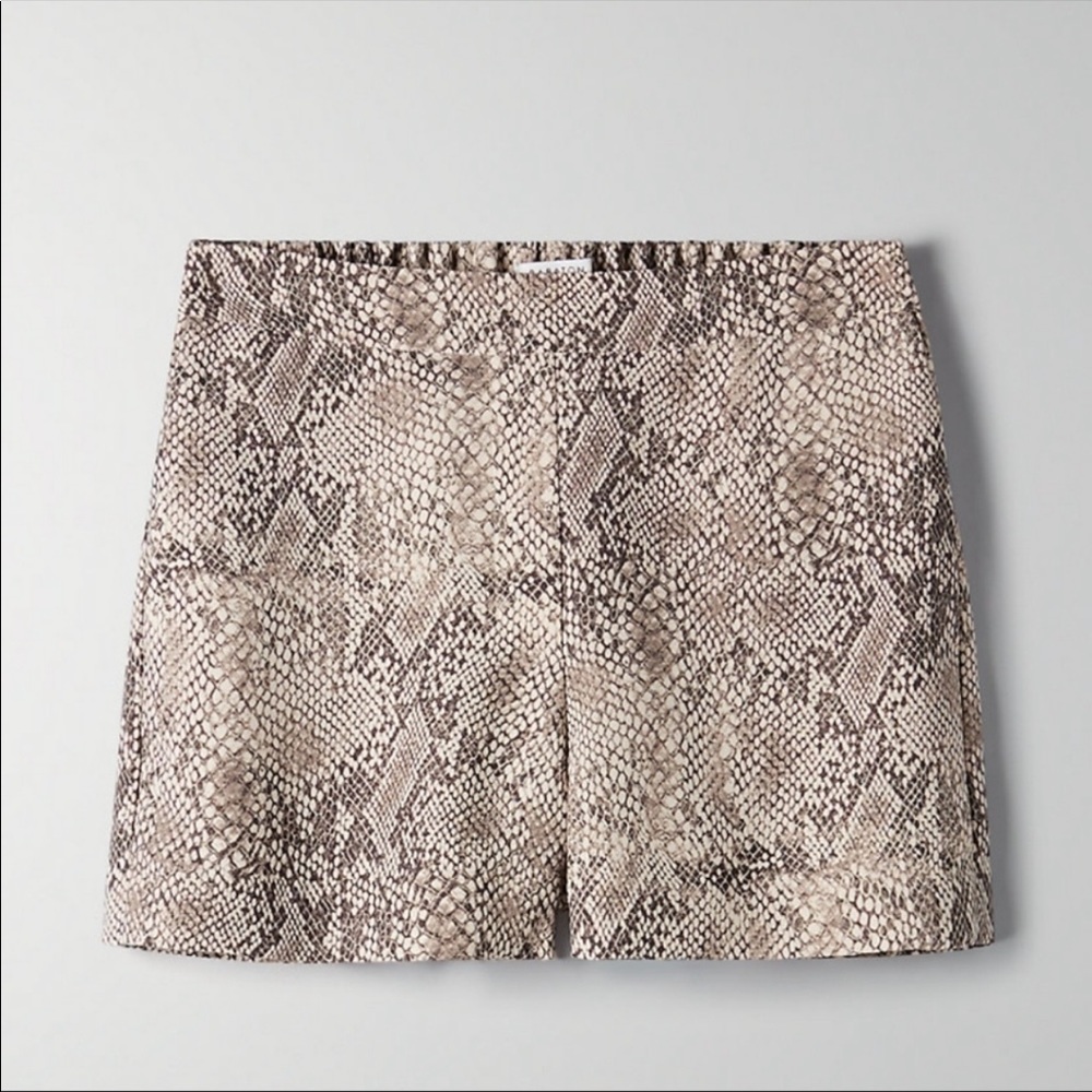 Aritzia Babaton Conan Short - Snakeskin